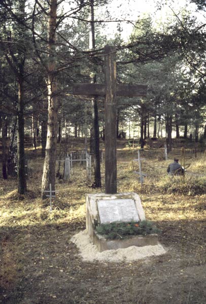Saowraschje: Gedenkkreuz